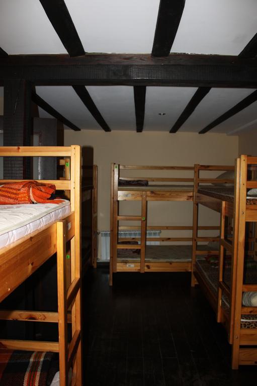 Hikers Hostel Велико-Тирново Номер фото