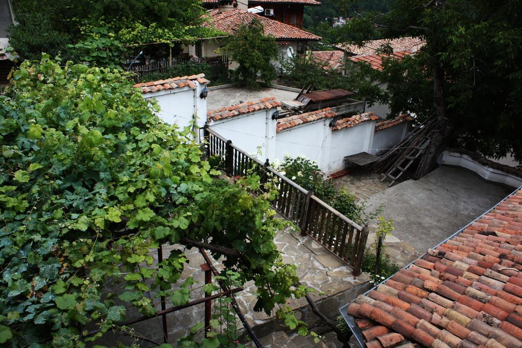 Hikers Hostel Велико-Тирново Екстер'єр фото